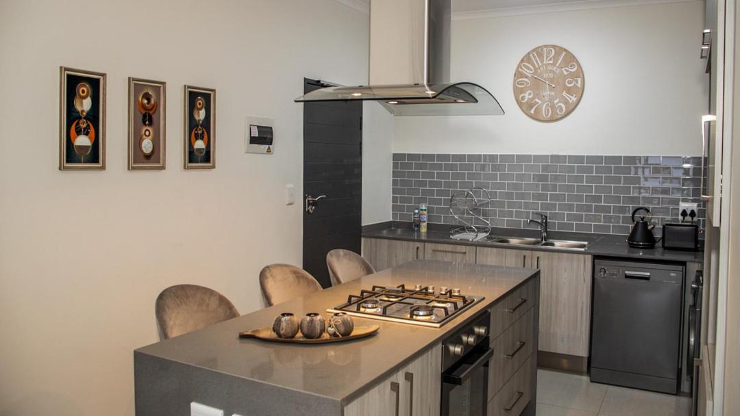 Fumo House Lifestyle Apartments Midrand Kültér fotó